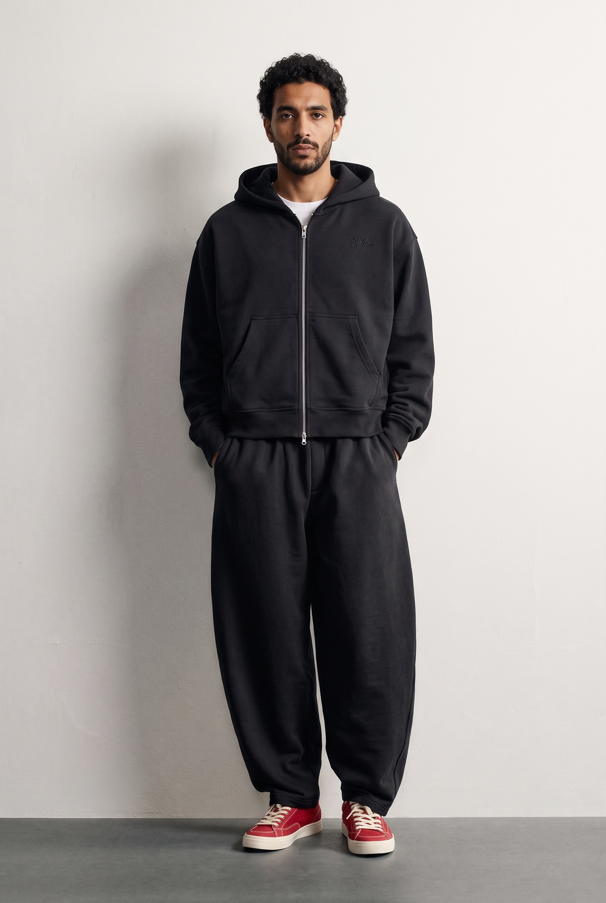 Sweat à Capuche Zippé