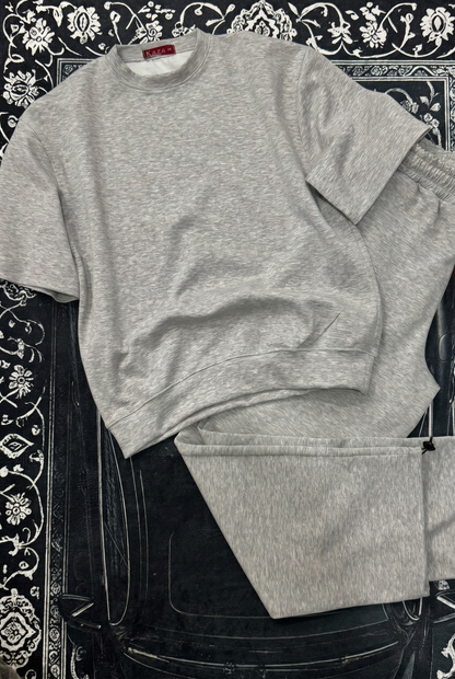 SET TSHIRT + BAGGY PANTAS GRIS